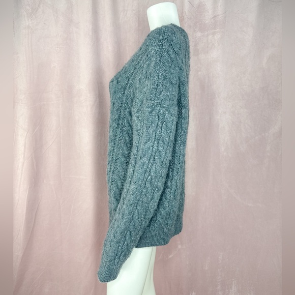 Daily Drills Womens Wool Blend Blue Cable Knit Sweater Size XS / Small Crew neck - Picture 2 of 7